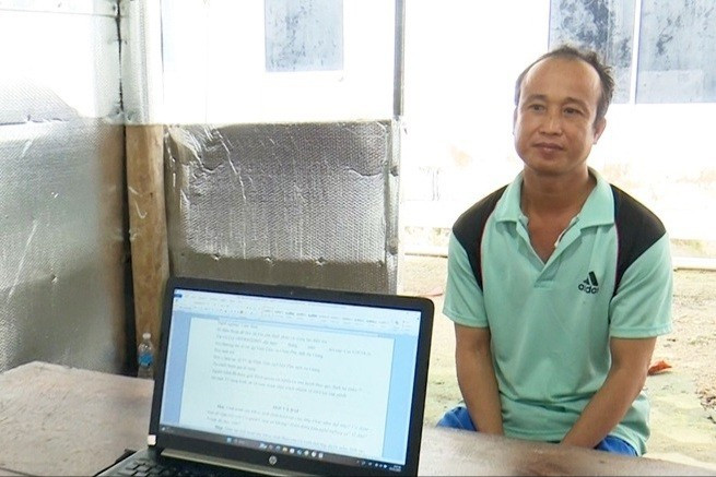 Nguyễn Văn Phúc tại cơ quan công an. phuc-2-1740.jpg