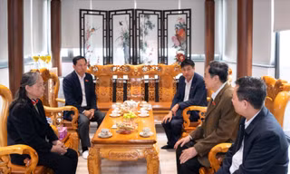 Chủ tịch Quốc hội Trần Thanh Mẫn thăm hỏi, tri ân các nguyên lãnh đạo Đảng, Nhà nước