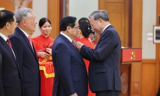 Thủ tướng Phạm Minh Chính nhận Huân chương Quân công hạng Nhất