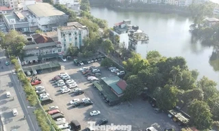 Hiện trạng 3 lô 'đất vàng' bỏ không ở trung tâm Hà Nội 