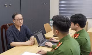 Bắt tạm giam ông Vũ Minh Châu, nguyên Giám đốc Công ty vàng Bảo Tín Minh Châu và con trai