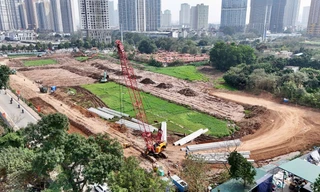 Bên trong công trường hồ điều hòa chống ngập gần 400 tỷ đồng ở Hà Nội 