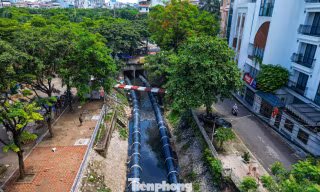 Đường ống khổng lồ dẫn nước hồ Tây ‘hồi sinh’ sông Tô Lịch