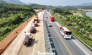 Toàn cảnh công trường mở rộng cao tốc Nội Bài – Lào Cai sau kỳ nghỉ Tết