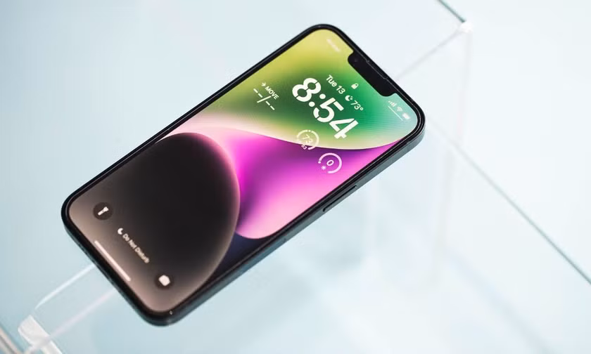 Một mẫu iPhone từng bán chạy bậc nhất chính thức ngừng kinh doanh tại Việt Nam