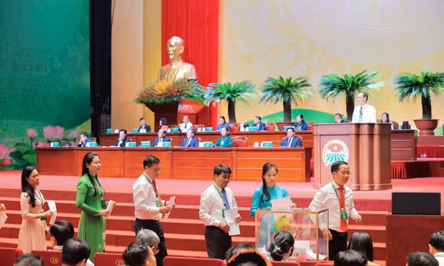 Bầu Ban Chấp hành Trung ương Hội Nông dân Việt Nam khóa IX