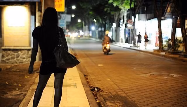 Giúp người trẻ tỉnh táo trước cám dỗ của 'bẫy' hoạt động mại dâm