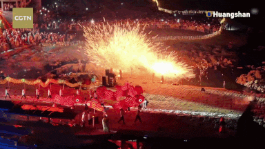 Mãn nhãn màn trình diễn ánh sáng đón Tết Nguyên đán ở Trung Quốc