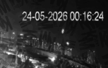 Hình ảnh vật thể nghi là tên lửa siêu vượt âm Oreshnik dội xuống Ukraine