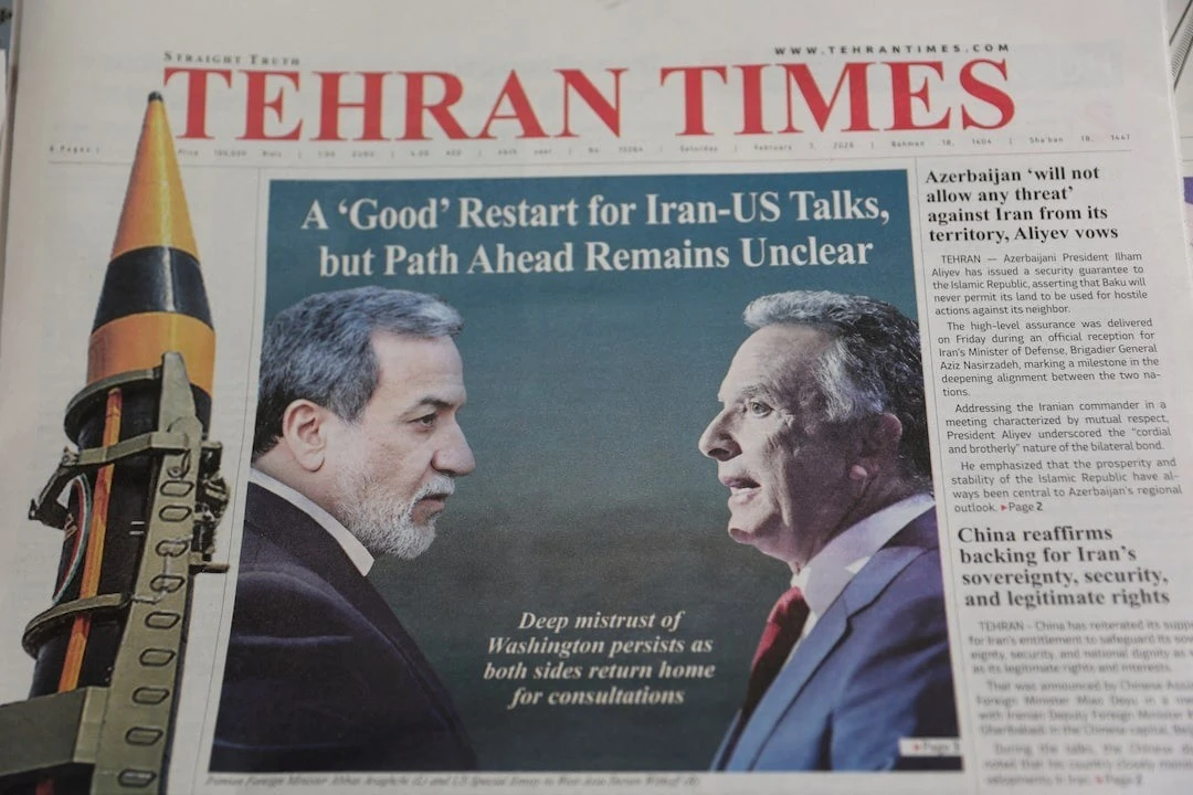 Mỹ Tăng Cường Hải Quân, Iran Tập Trận Ở Hormuz Trong Bối Cảnh Đàm Phán Hạt Nhân Căng Thẳng
