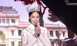 Miss International 2025: Hoa hậu Thanh Thủy lựa chọn áo dài cho màn final walk