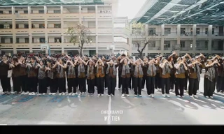 Hội thi flashmob của teen THPT Ngô Quyền kết hợp dân ca và nhịp điệu hiện đại
