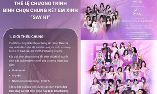 Ê-kíp vô tình để lộ đội hình Chung kết Em Xinh Say Hi, các FC "than trời" vì vote gấp rút?