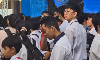 3.800 teen tranh tài thi Học sinh giỏi giải Toán trên máy tính cầm tay lần 32