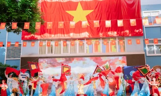 Hà Nội: Không khí tưng bừng trong Lễ Khai giảng tại Trường Tiểu học Đoàn Thị Điểm
