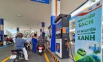 Bán xăng E10 rộng rãi từ ngày mai: Thực hư loại xăng mới dễ gây hỏng động cơ 