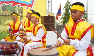 Thi đánh trống tế ở di tích Đền Cả