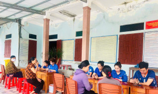 Tuổi trẻ 'thắp lửa', đưa chuyển đổi số về từng thôn xóm