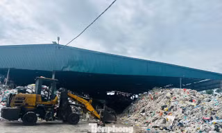 Vì sao nhà máy rác chục tỷ ngừng tiếp nhận rác?
