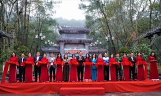 Khánh thành Nhà bia tưởng niệm liệt sĩ TNXP toàn quốc tại Ngã ba Đồng Lộc