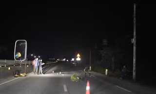 Nam thanh niên tử vong trên quốc lộ, công an tìm nhân chứng