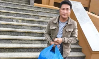 Tạm giữ hai đối tượng liên quan vụ trộm thùng hàng chứa gần 8 tỷ gửi trên xe khách