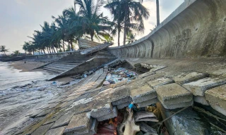 Kè biển ở Thanh Hóa sụt lún, hở hàm ếch, chênh vênh trước bão số 9