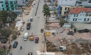 Hàng trăm nhà kiên cố bị tháo dỡ cho dự án mở rộng đại lộ hơn 1.000 tỷ đồng