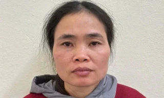 Cháu dâu sát hại bác gái rồi cướp bông tai vàng