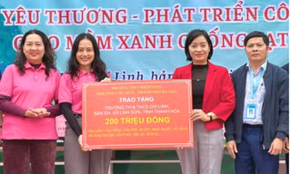 Mang yêu thương và công nghệ số đến với học sinh vùng cao Thanh Hóa