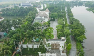 Choáng ngợp khi tận thấy dinh thự hoành tráng 50.000 m2 của ‘Bầu Đoan’