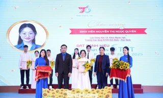 Sinh viên Nghệ An tỏa sáng với danh hiệu 5 tốt và Sao Tháng giêng