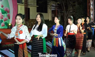 Sắc màu văn hóa dân tộc thắp lửa khát vọng vươn xa của tuổi trẻ Nghệ An