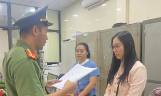 Tổ chức cho người khác trốn ra nước ngoài, 9 người bị khởi tố