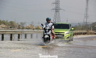 Nước lũ rút, Quốc lộ 1A qua Hà Tĩnh thông tuyến trở lại