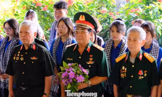 Tri ân các anh hùng liệt sĩ tại 'tọa độ' anh hùng