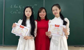 Cặp song sinh vùng cao Nghệ An cùng đạt điểm cao khối C, quyết tâm đổi đời bằng con chữ