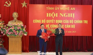 Ông Nguyễn Khắc Thận giữ chức Bí thư Tỉnh ủy Nghệ An