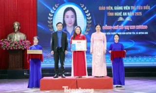 Nghệ An tuyên dương ‘Học sinh 3 Tốt’ và giáo viên trẻ tiêu biểu năm 2025