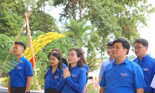 Hoạt động tri ân của Trung ương Đoàn trên ‘đất lửa’ Quảng Trị