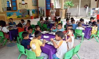 Nghệ An buộc công khai nguồn thực phẩm bếp ăn trường học