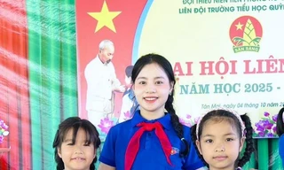 Cô giáo Ơ Đu là 1 trong 7 nữ ứng cử viên Quốc hội trẻ nhất nước