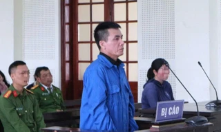 Mang dao sang nhà ngoại đâm vợ vì đòi ly hôn