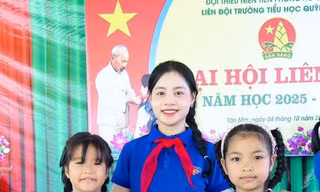 Cô giáo Ơ Đu là 1 trong 7 nữ ứng cử viên Quốc hội trẻ nhất nước