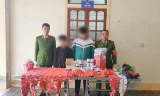 Nam sinh lớp 8 chế tạo hơn 3.000 quả pháo nổ rồi đem bán cho bạn học