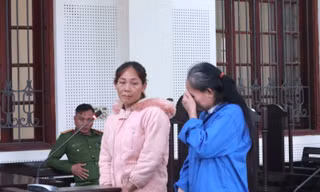 Bi kịch cô bé 14 tuổi bị mẹ ruột bán sang xứ người làm vợ