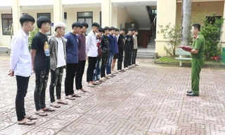 Bắt hàng chục 'quái xế' mang hung khí đi giải quyết mâu thuẫn