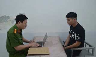 Tạm giữ hình sự kẻ dùng dao tấn công nhiều người tại bệnh viện Sản Nhi Nghệ An