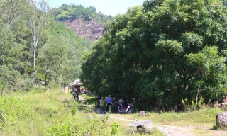 Phát hiện hộp sọ và xương người rải rác trên núi ở Nghệ An