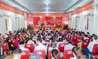 Nghệ An chỉ đạo dừng mua quà tặng tại Đại hội Đảng bộ xã, phường mới